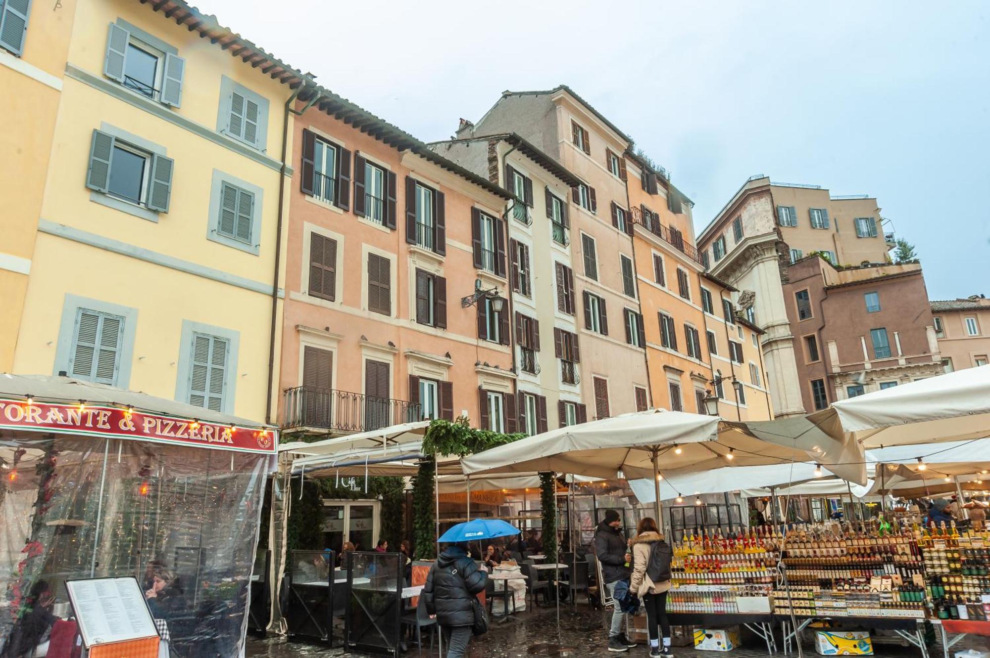 Apartamento Elegantis Dimora Dell'architetto In Campo De' Fiori With Private Terrace