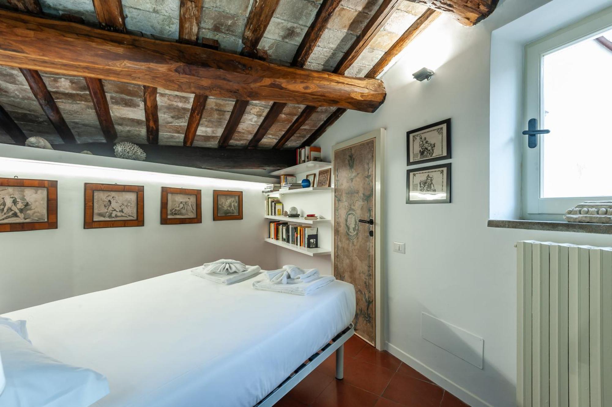 Appartamento Elegantis Dimora Dell'architetto In Campo De' Fiori With Private Terrace Roma